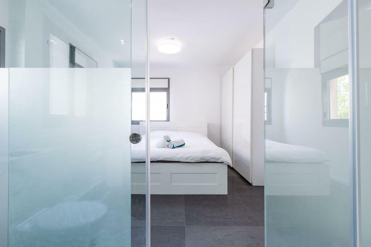 Beautiful 2 Bdr Apartment - Beach Side #TL38 Tel-Aviv Extérieur photo